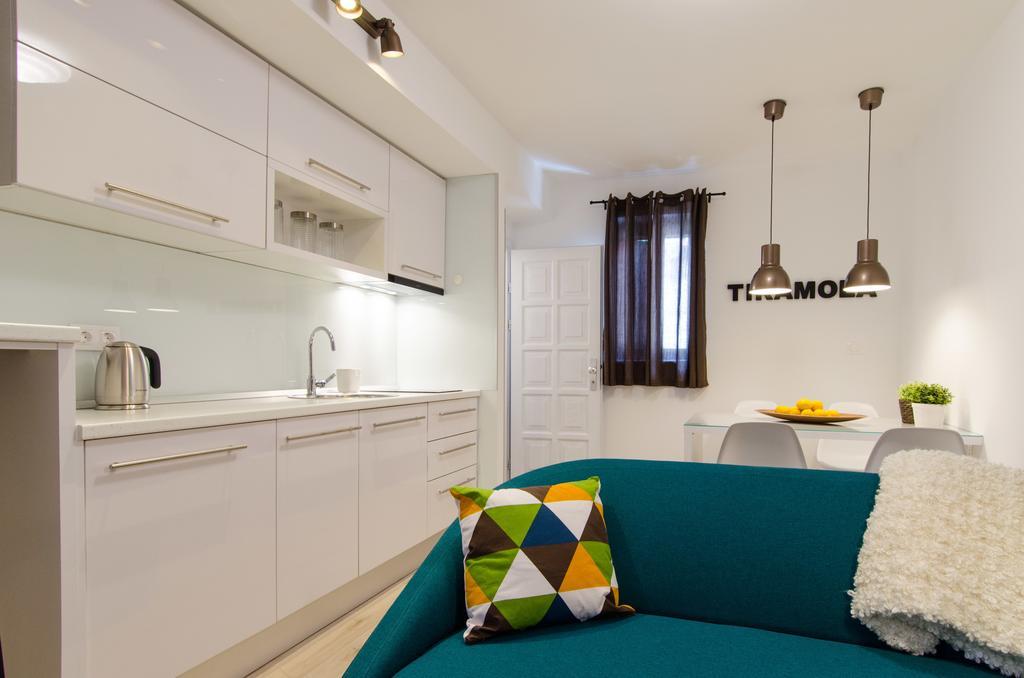 Apartments & Rooms Tiramola - Old Town โตรกีร์ ห้อง รูปภาพ