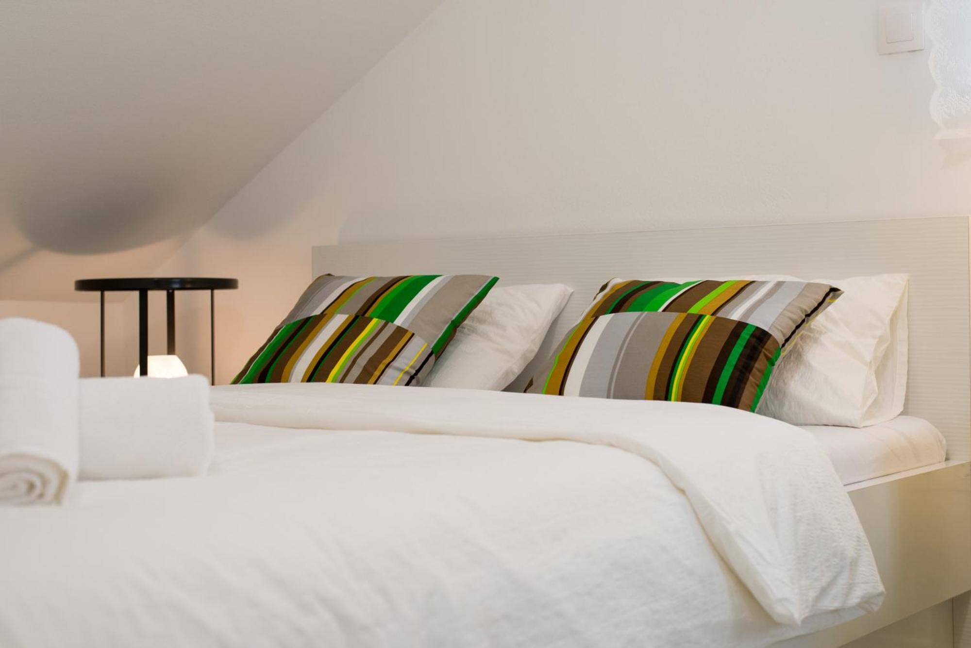 Apartments & Rooms Tiramola - Old Town โตรกีร์ ห้อง รูปภาพ