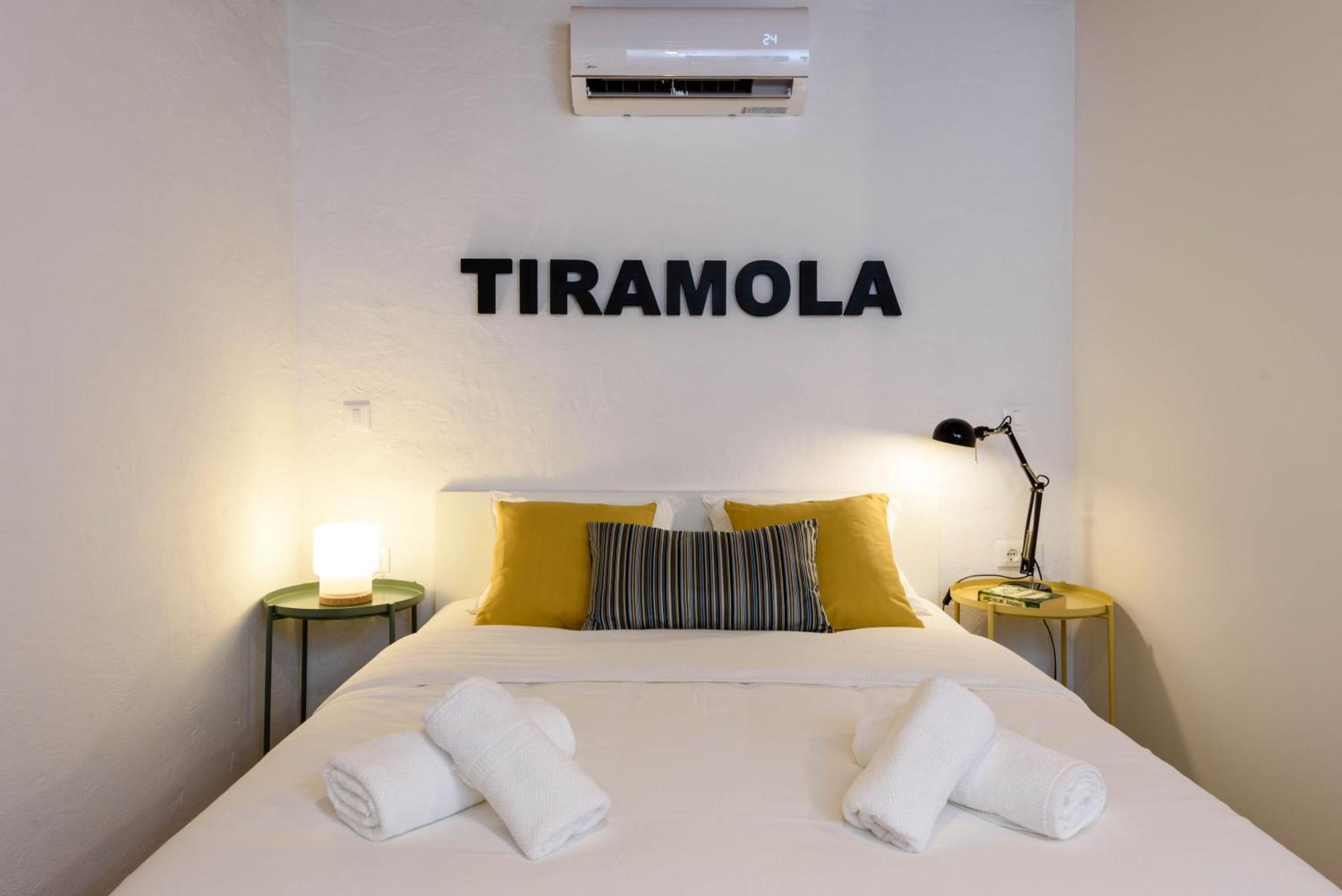 Apartments & Rooms Tiramola - Old Town โตรกีร์ ห้อง รูปภาพ