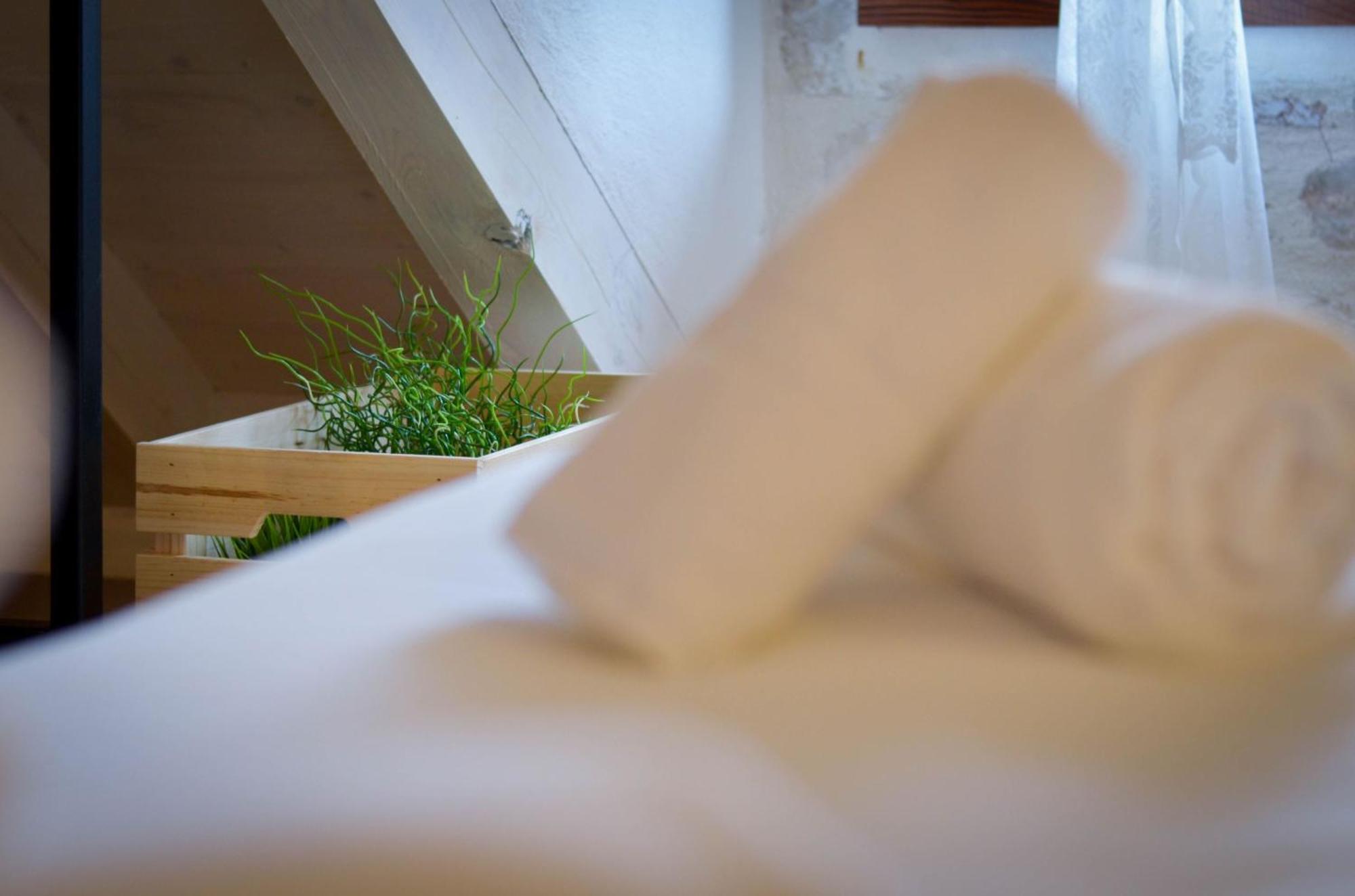 Apartments & Rooms Tiramola - Old Town โตรกีร์ ห้อง รูปภาพ