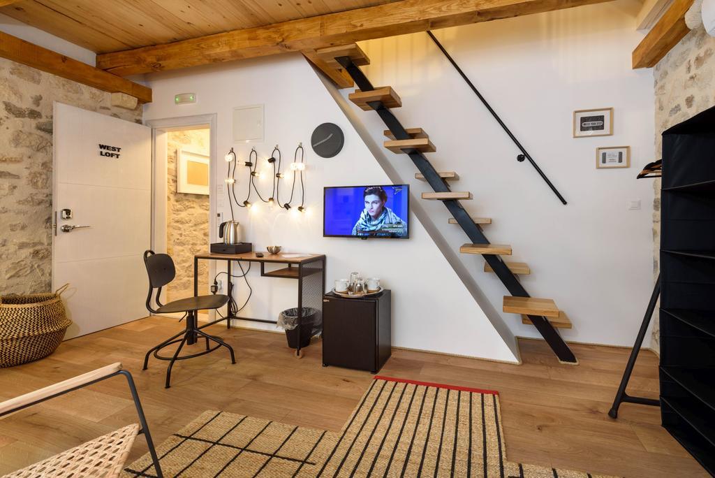 Apartments & Rooms Tiramola - Old Town โตรกีร์ ภายนอก รูปภาพ